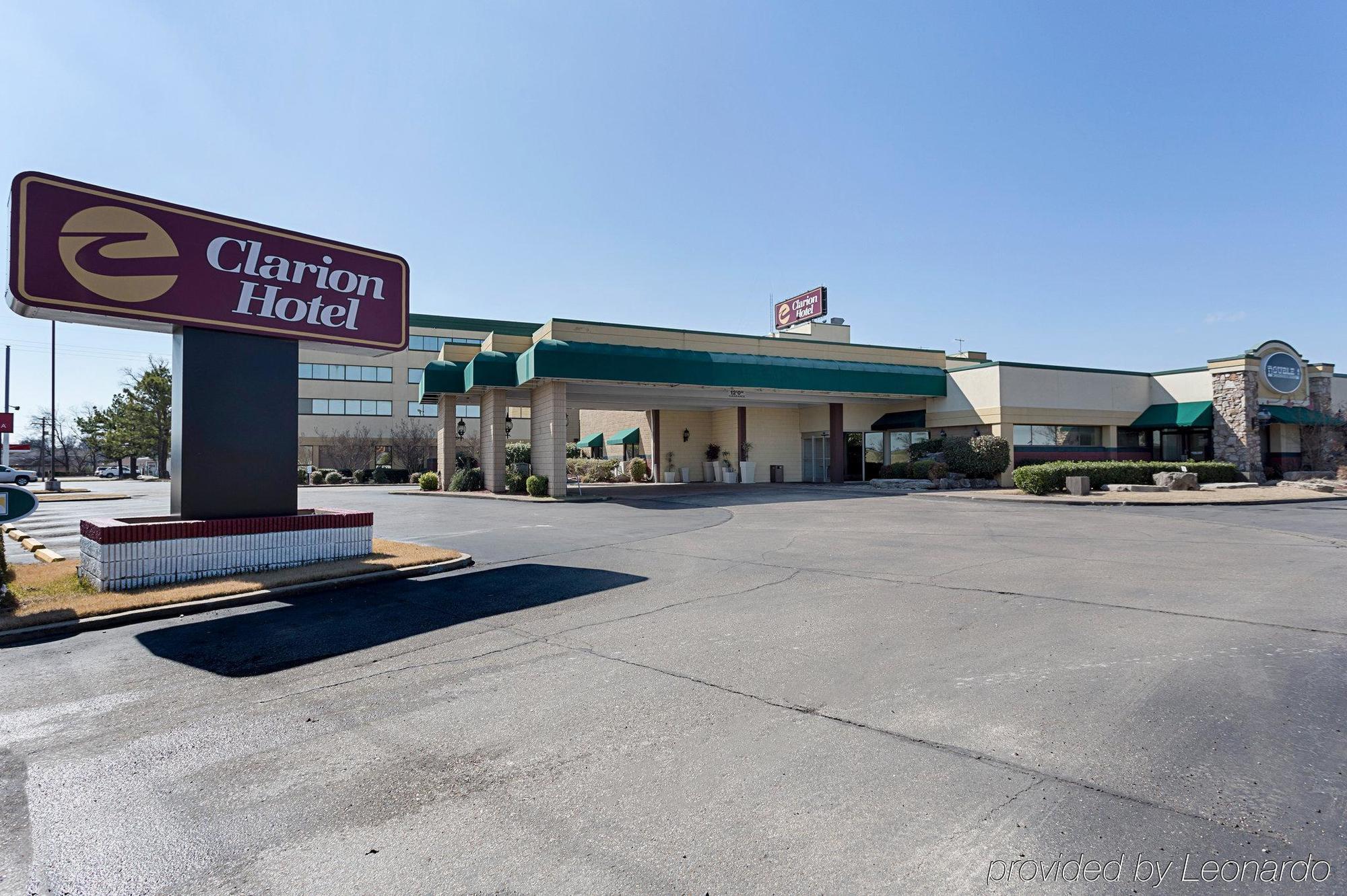Radisson Hotel West Memphis Bagian luar foto