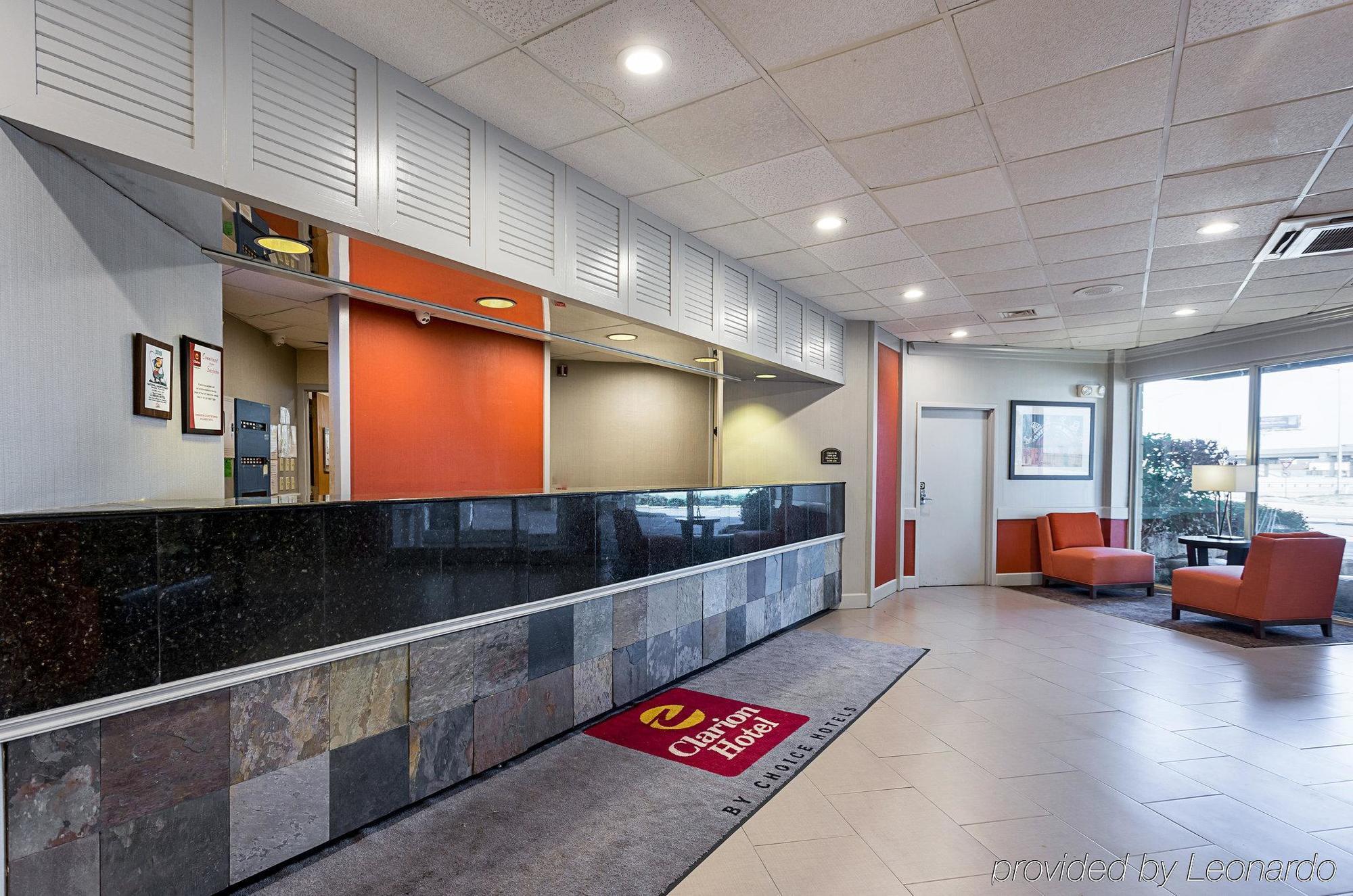 Radisson Hotel West Memphis Bagian luar foto